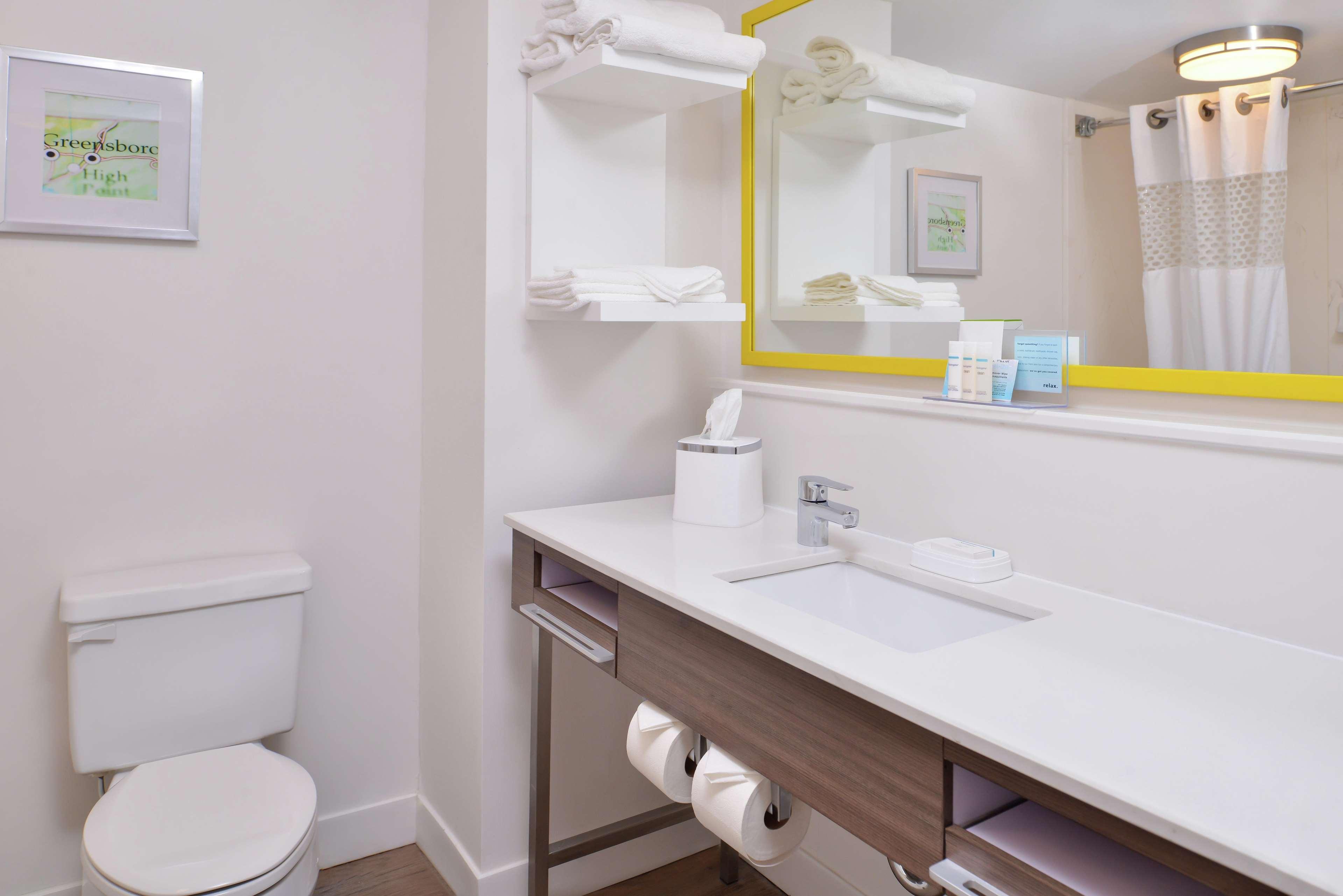 Hampton Inn Greensboro East / Mcleansville Eksteriør bilde