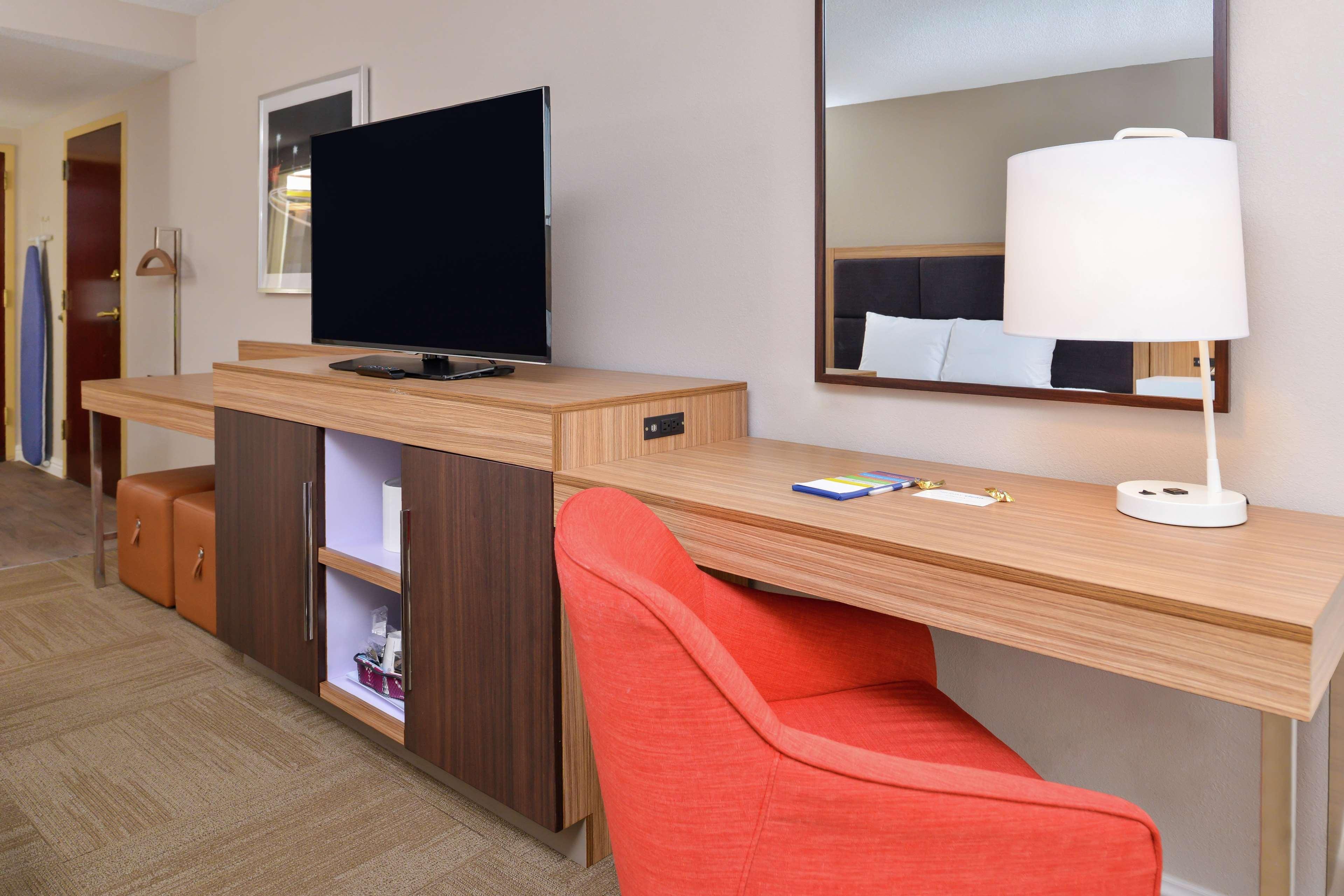 Hampton Inn Greensboro East / Mcleansville Eksteriør bilde